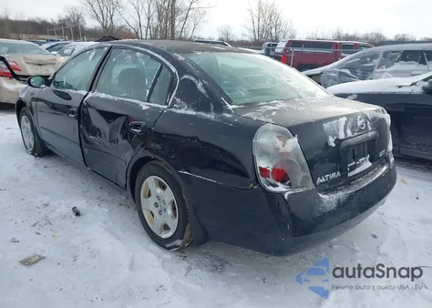 2004 Nissan Altima 2.5 S from USA, damaged, VIN 1N4AL11D74C124375